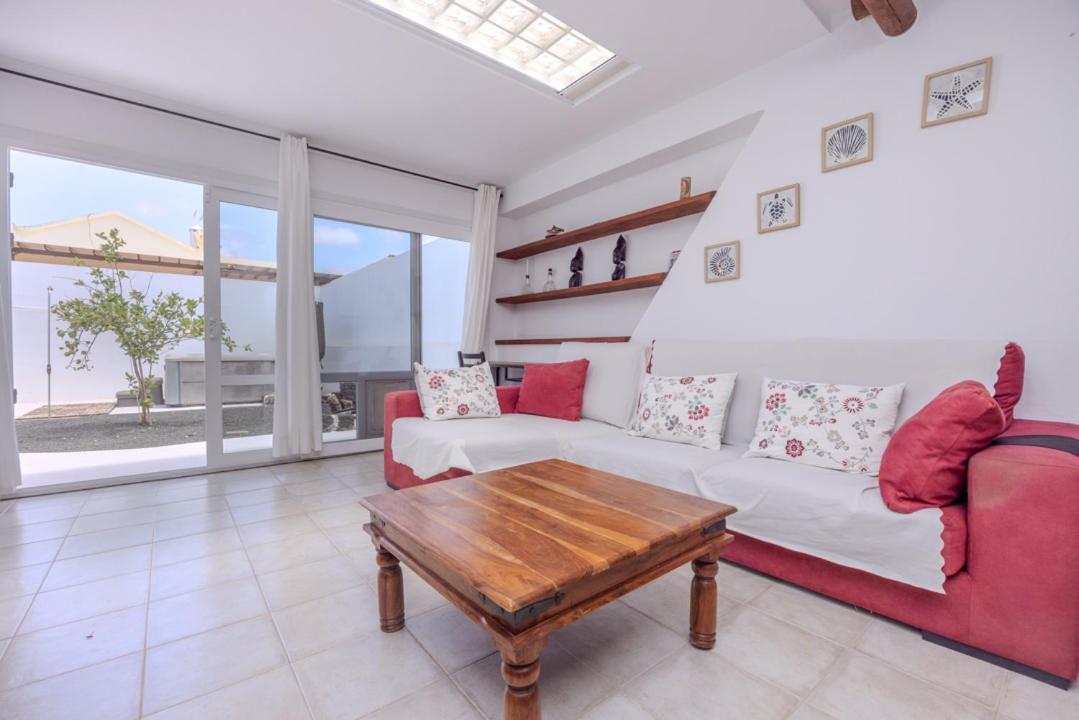 Villa Kakariko Playa Honda  Exterior photo