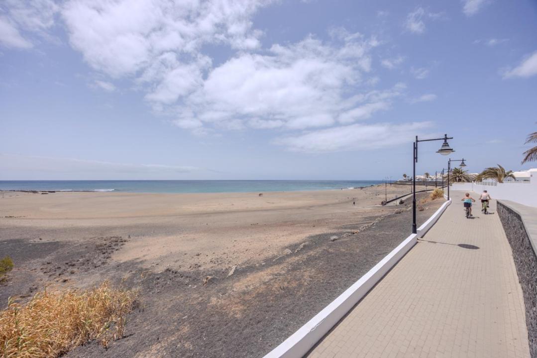 Villa Kakariko Playa Honda  Exterior photo