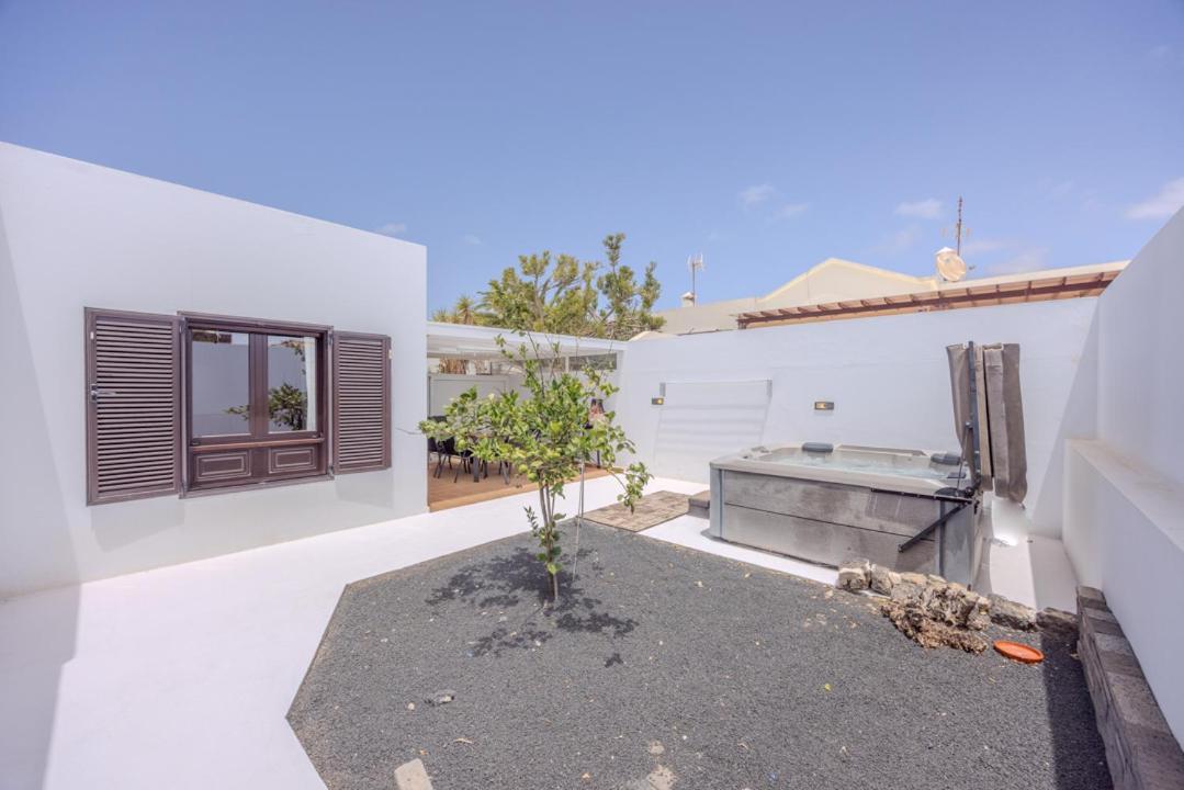 Villa Kakariko Playa Honda  Exterior photo